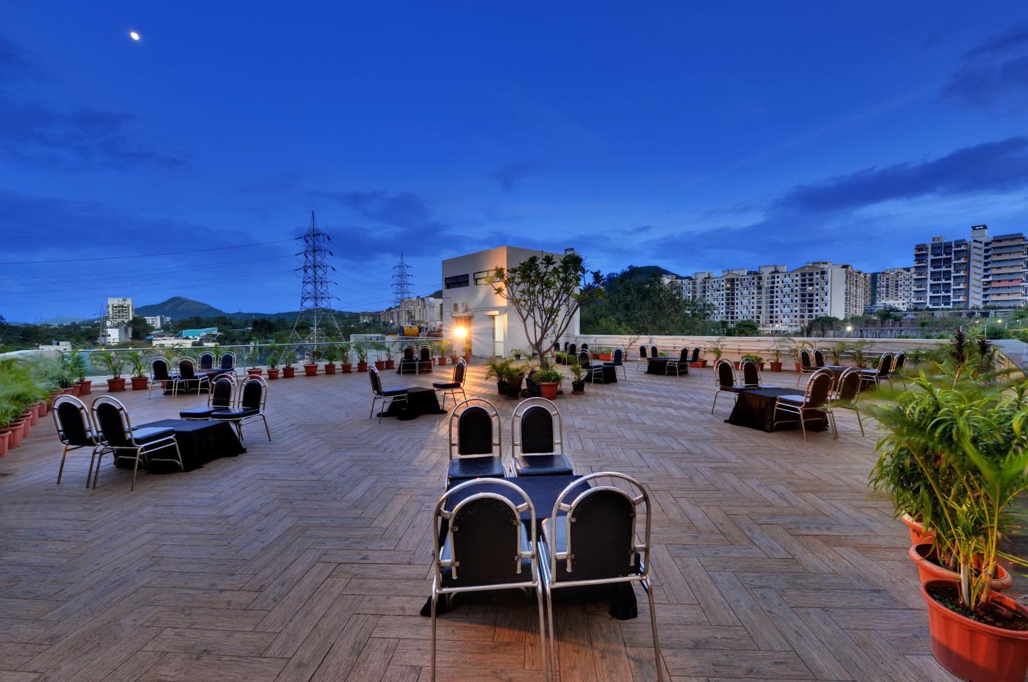The Fern Residency, Vadgaon - Talegaon, Pune Dış mekan fotoğraf